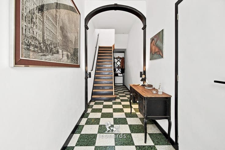 Lovely move-in ready family home in a quiet location