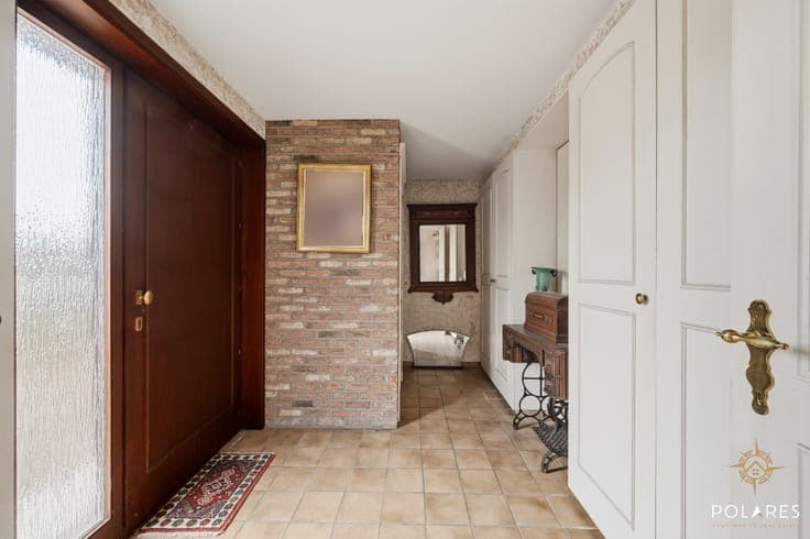 199 m² of living space, 138 m² of warehouse space, and endl
