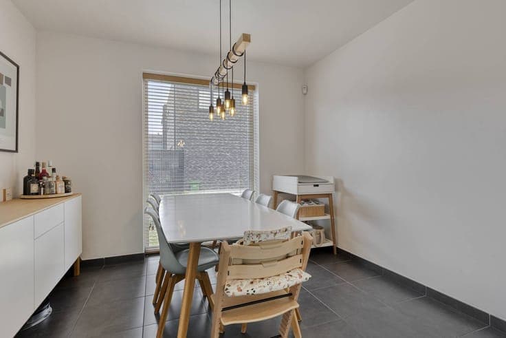 Semi-open BEN house with 4 bedrooms in Schelle