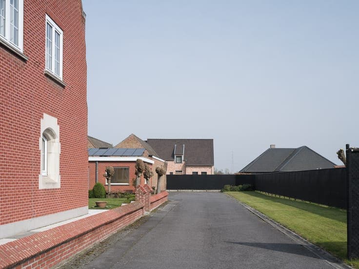 Semi-detached home with a shed and exceptional potential.