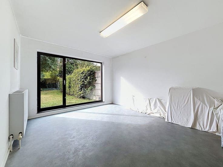 Charmante bel-etagewoning met 3 slaapkamers en leuke tuin...