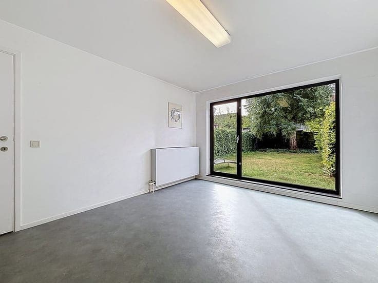 Charmante bel-etagewoning met 3 slaapkamers en leuke tuin...