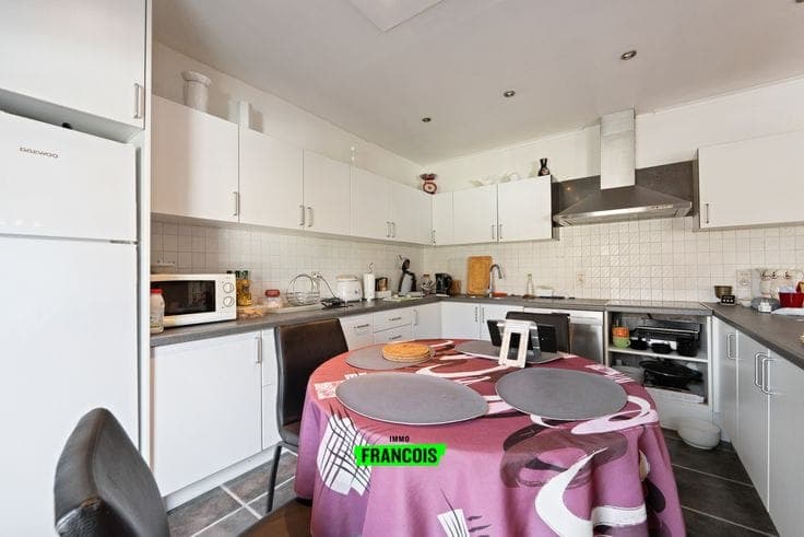 An attractive investment property with commercial space, a …
