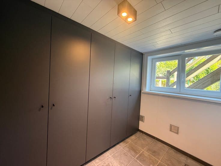 Ready-to-move-in, energy-efficient gem in greenery near Kort