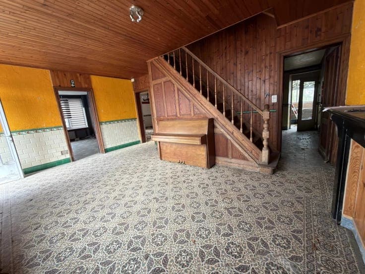 Sale - House Chimay - 120,000 €