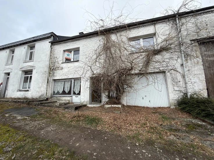 Sale - House Chimay - 120,000 €