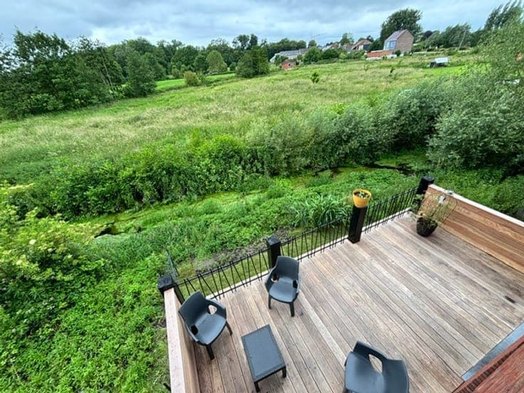 New 5-bedroom house - Quiet and natural area