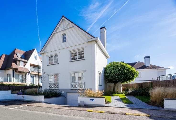 Stijlvolle vrijstaande villa met schitterende zongerichte...