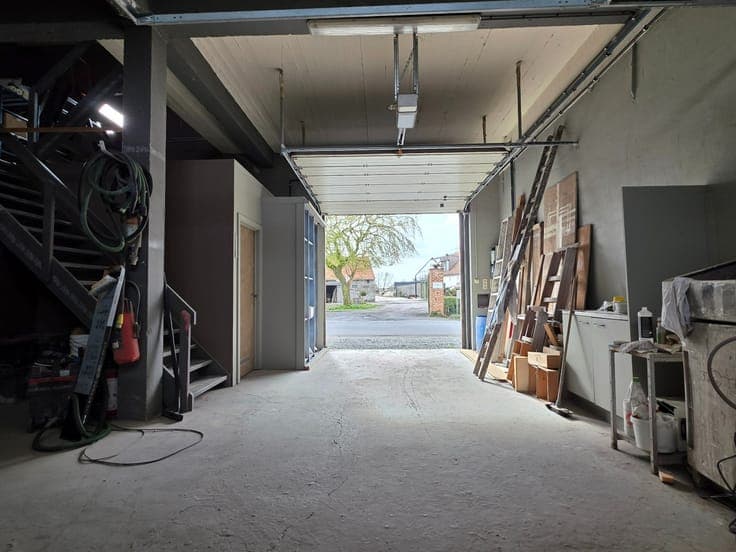 Vlot bereikbaar atelier/opslagruimte te koop