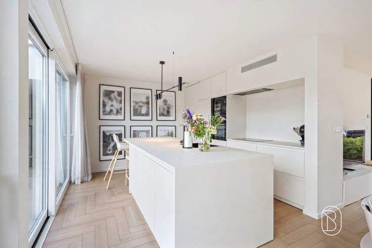 beautifully finished, recent and energy-efficient home