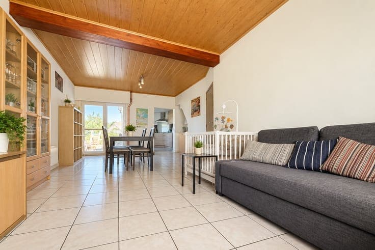 Instapklare woning met 3 slpks. + garage én zonnige tuin