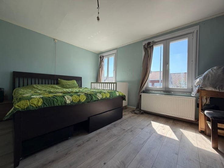 Instapklare woning met 3 slpks. + garage én zonnige tuin