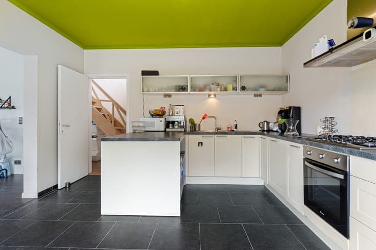 Bel-etage with 4 rooms & spacious office for sale in Duffel