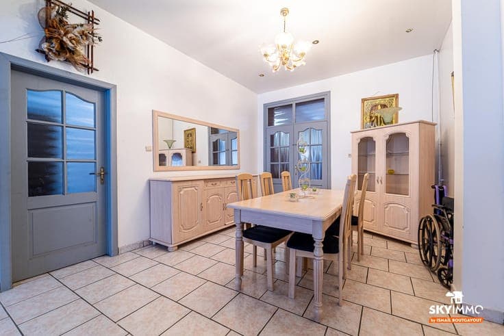 IMMEUBLE MIXTE 369 m² – TRIPLE ACCÈS – POTENTIEL ÉNORME
