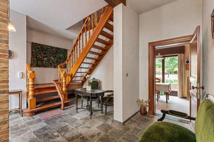 Brede Zuidgerichte woning op 7 are 85 nabij het Kasteel v...