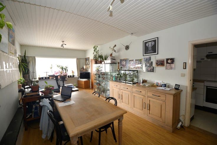 TE MODERNISEREN H.O.B. MET TUIN EN GARAGE!