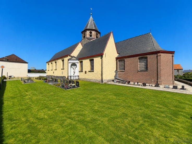 Te koop, te moderniseren woning met molen te Huise (Kruisem)