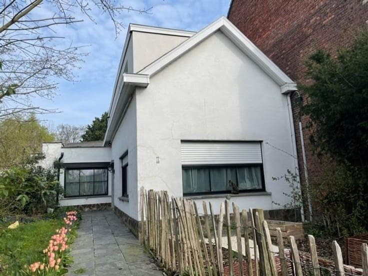 House in Sint-Amands