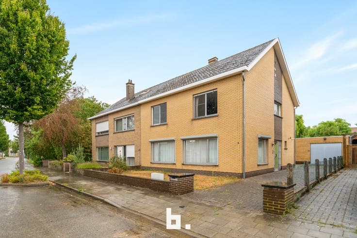 House in Sint-Andries