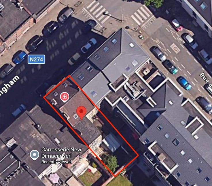 INVESTMENT PROPERTY: 4 Authorized residential units