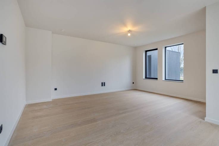 Fully finished new-build villa with 3 bedrooms in Sint-Idesb