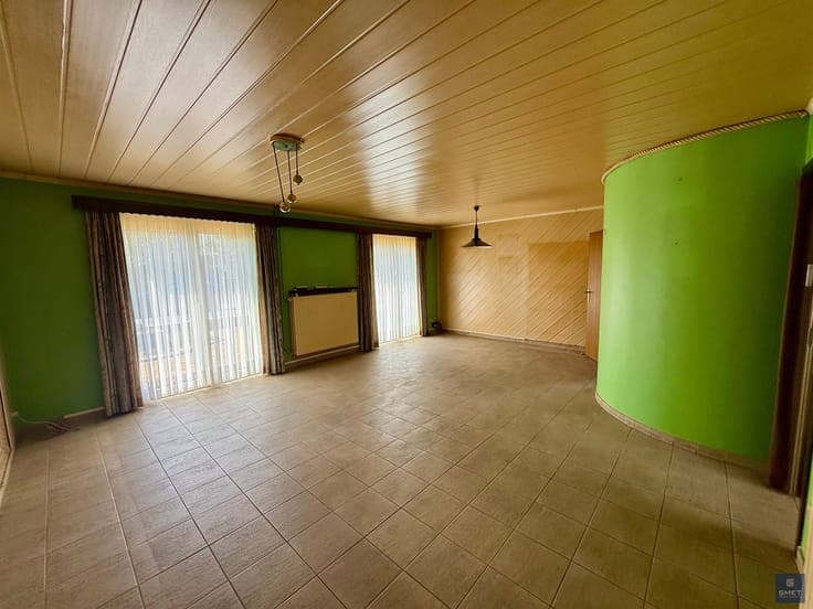 op te frissen woning met 3 slpks