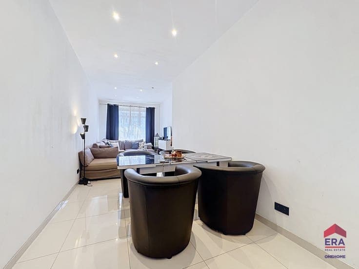Beautiful 4-Bedroom Townhouse!