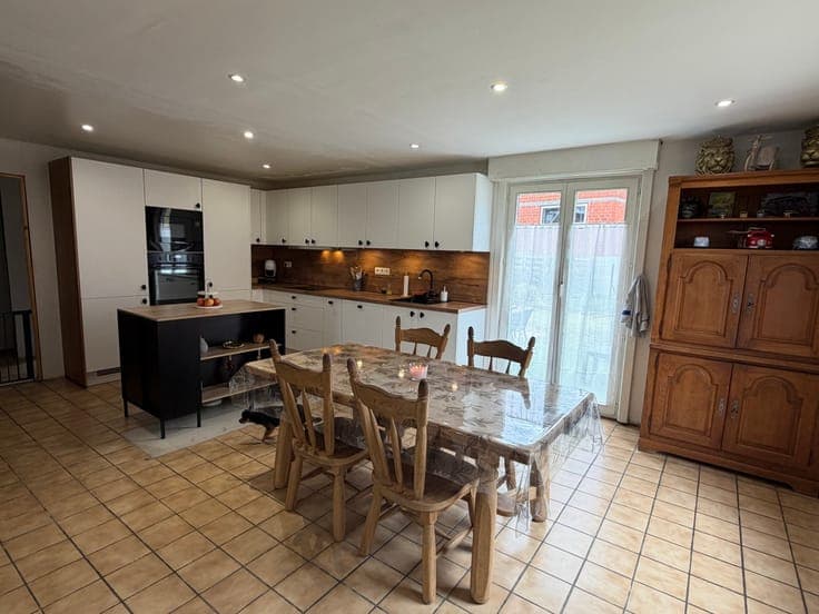 House in Leuze-en-Hainaut