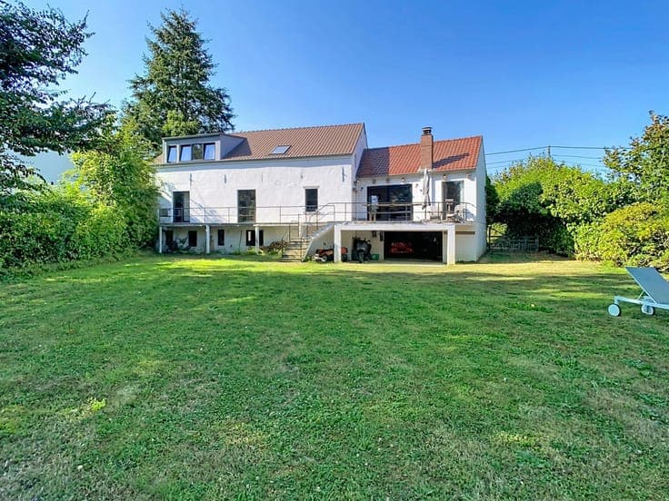 Charmante villa avec studio, piscine et poolhouse