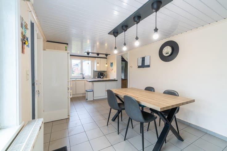 CHARMANTE HOEVEWONING en BIJGEBOUWEN op liefst 3.408m²!