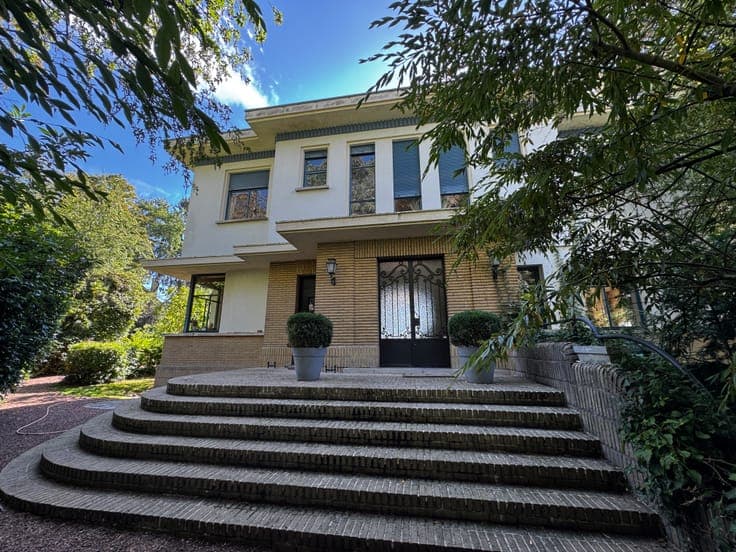 Beautiful Modernist House