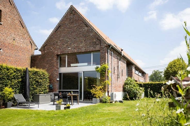 Unique home in Zulzeke with private garden