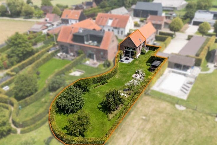 Unique home in Zulzeke with private garden