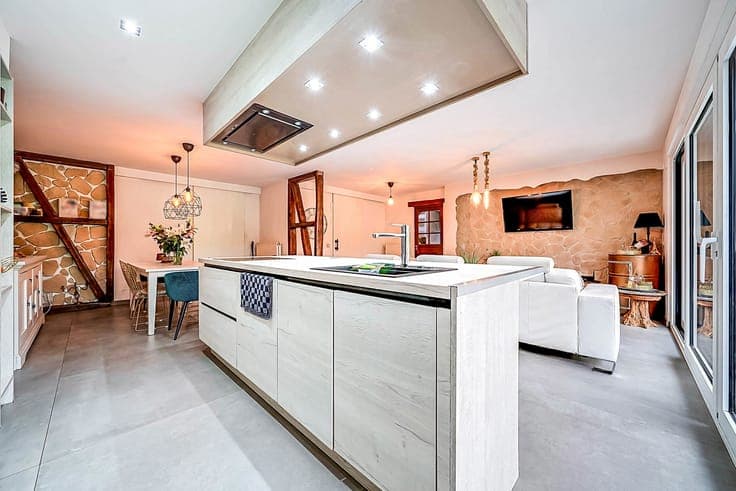 House in Saive