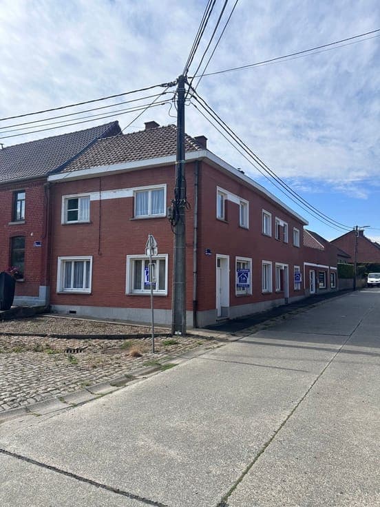 House in Ath Ormeignies