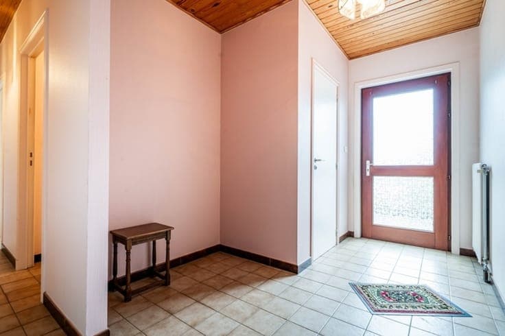 Vrijstaande woning met uitzonderlijk ruim perceel en landeli