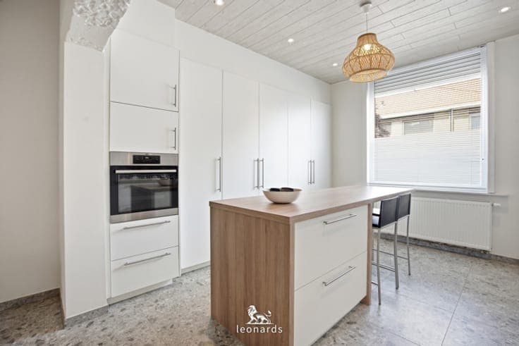 Spacious and bright house near the Sterrenbos in Rumbeke