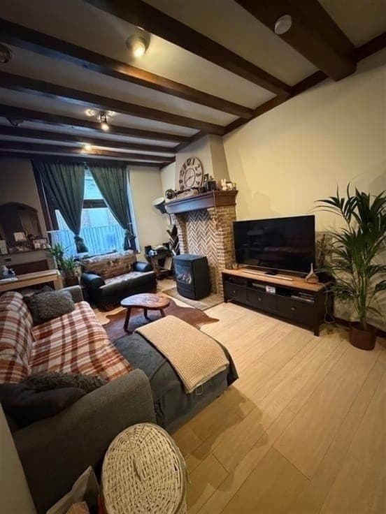 Ruime woning met zonnige tuin!