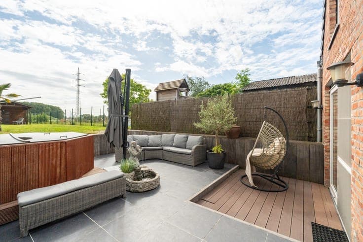 Move-in ready home for sale in rural Deerlijk