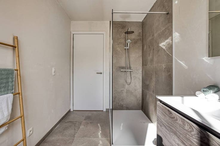 New building (6%) for sale in Elverdinge with 3 rooms and ga