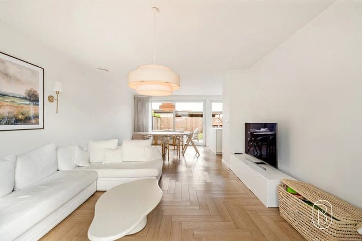 beautifully finished, recent and energy-efficient home