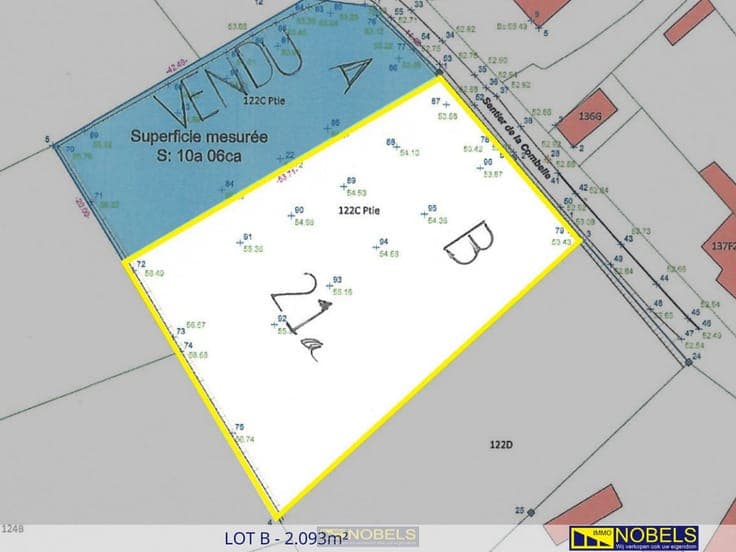 Te koop, groot perceel (2.093m²) in uiterst rustige omgev...