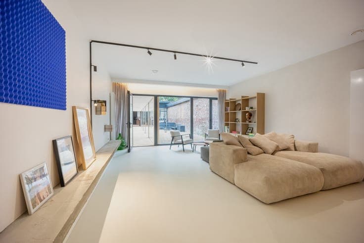 A townhouse with high-quality features