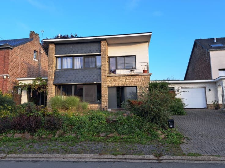House in Geer