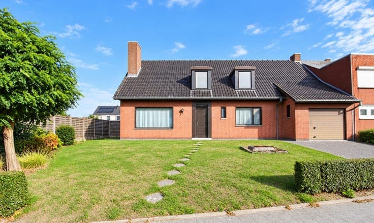 Ruime gezinswoning - HOB - met 4 slaapkamers (1 beneden),...