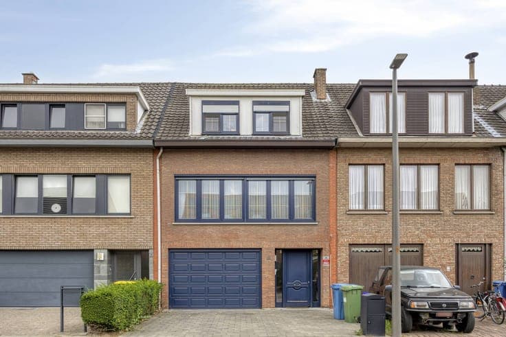 3-bedroom house for sale in the Vogeltjeswijk in Hoboken
