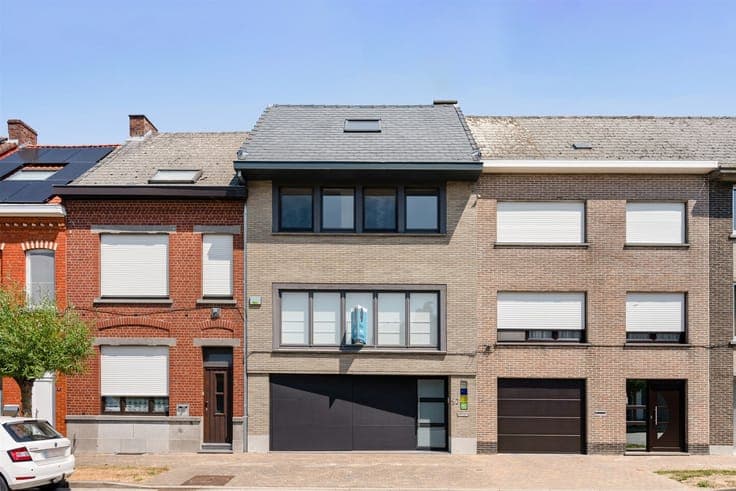 Move-in-ready ground-floor apartment with a pleasant garden