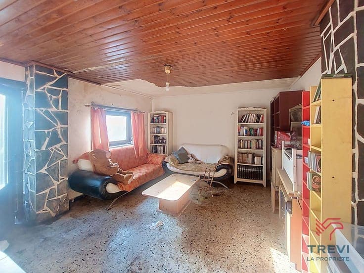 Maison de plain pied, 2 chambres, cave et jardin, et en opti