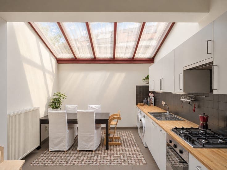 Instapklare stadswoning (EPC B) met twee slaapkamers, rus...