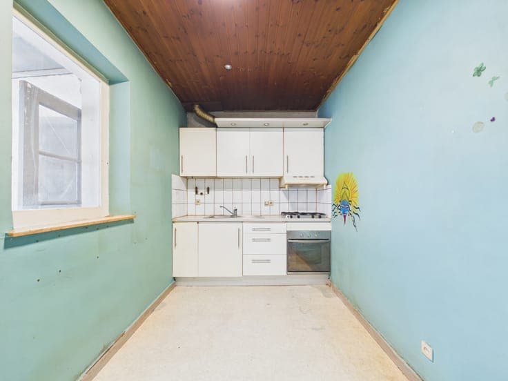 2-Bedroom House with GARDEN